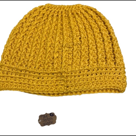 🔥SOLD🔥 Crochet Mustard Yellow Messy Bun Ponytail Beanie - Picture 11 of 14